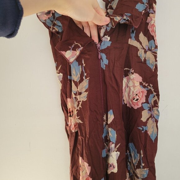 NEW Show Me Your MuMu Floral Ruffle V Neck Sleeveless Jumpsuit Pants Size Small - Picture 6 of 14